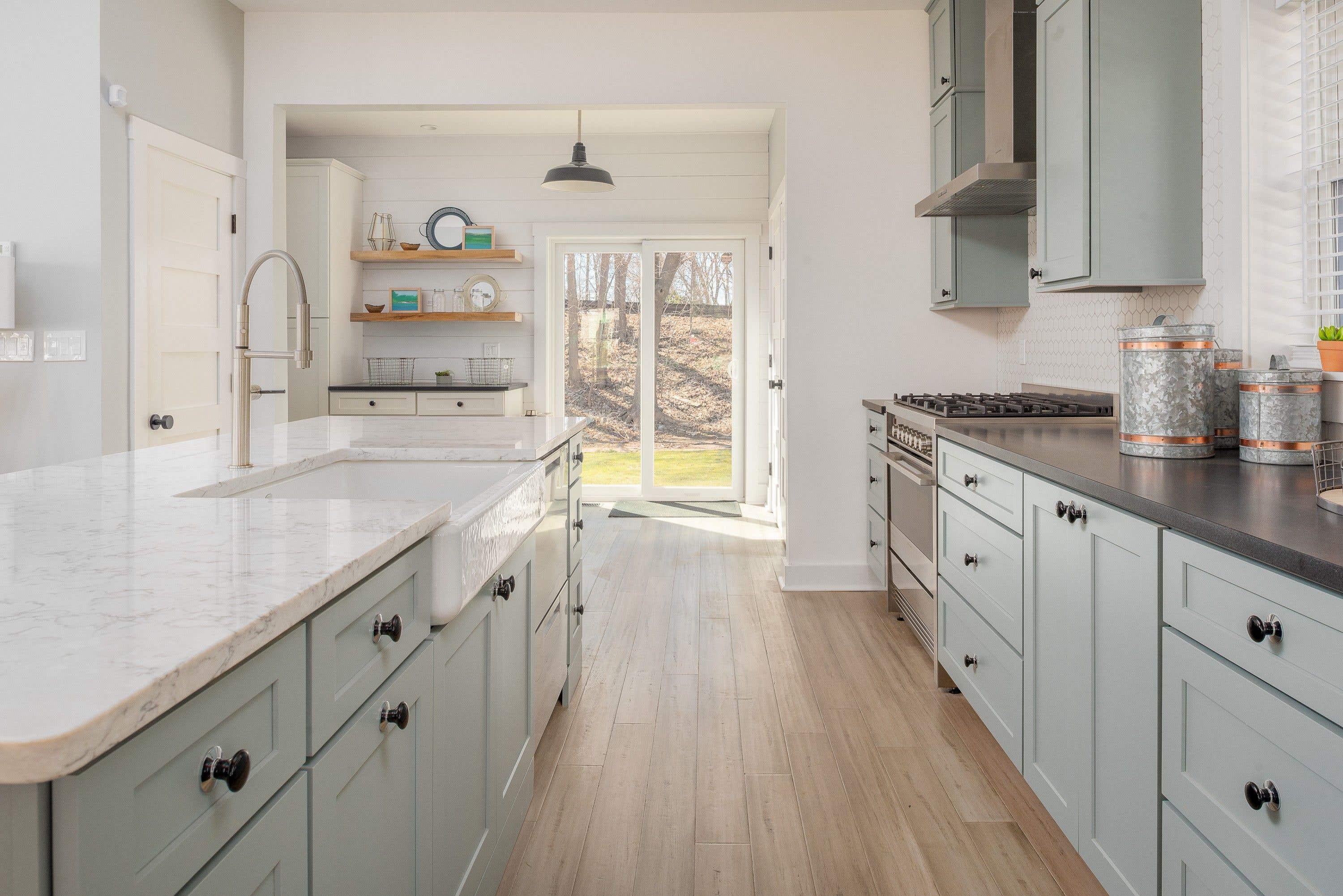 Cabinet knobs range in price depending on the style you select Cabinet knobs range in price depending on the style you select