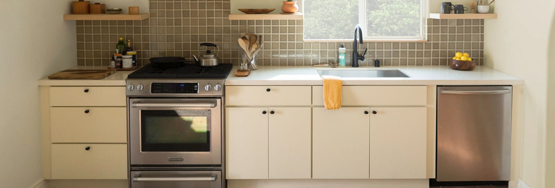 Cabinet Knobs: Choose the Best for Your Design Cabinet Knobs: Choose the Best for Your Design