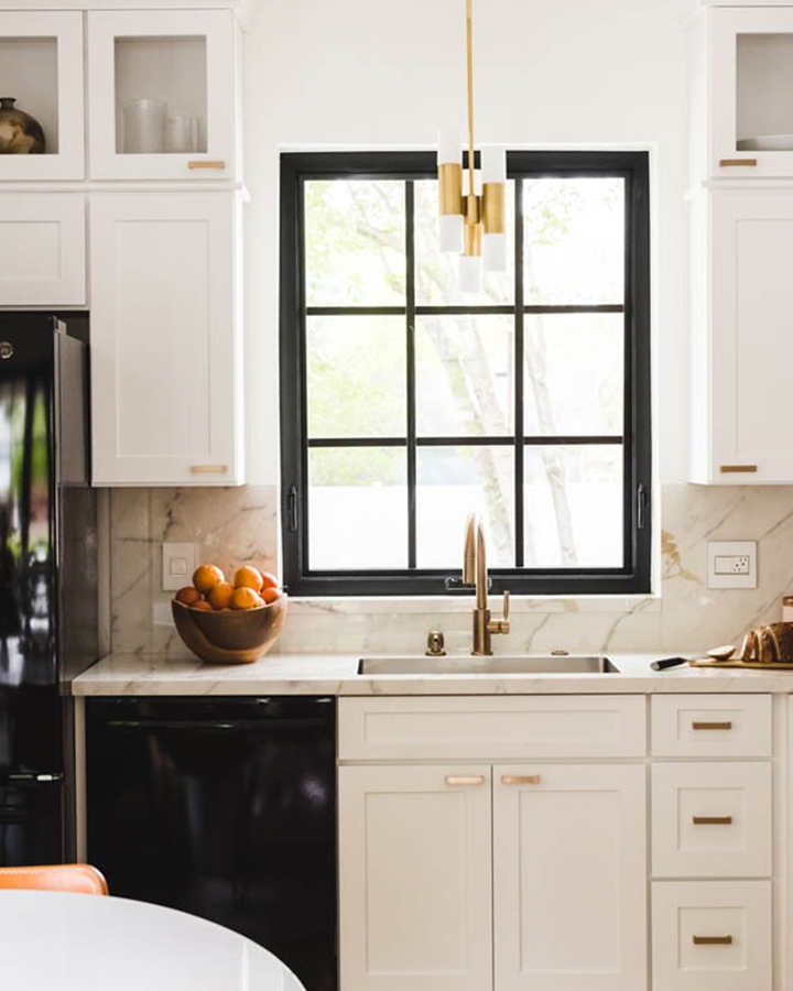 CliqStudios-Shaker-White-4141330-812-4775×7154 CliqStudios Shaker White