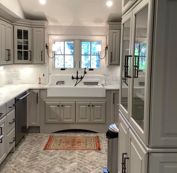 What are the Benefits of Gray Cabinets? Gray Kitchen Cabinets with extra storage space. Amazing kitchen modifications with a vintage theme. Best example of using gray cabinets in kitchen and its benefits of bright cooking space.