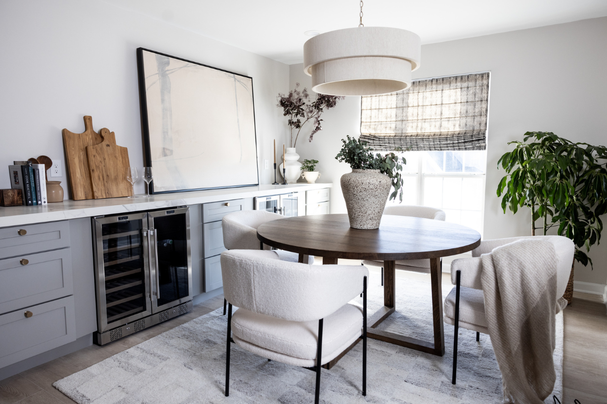 Built-in dining room sideboard in light gray shaker base cabinets with gold cabinet hardware and white quartz countertops Built-in dining room sideboard in light gray shaker base cabinets with gold cabinet hardware and white quartz countertops