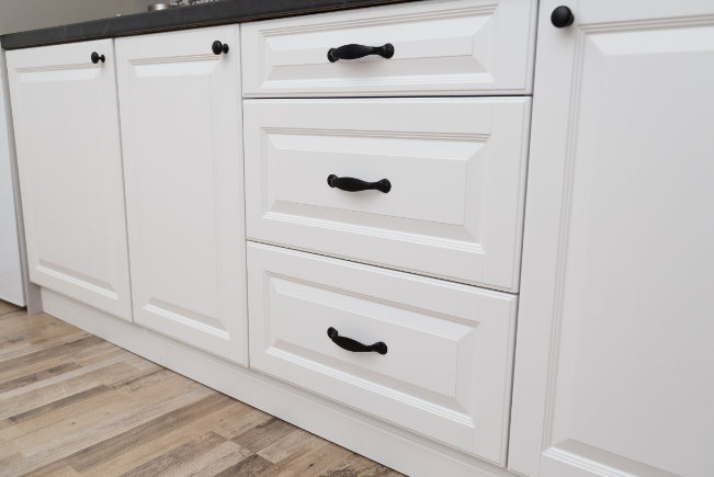 White Frameless Cabinets CliqStudios White Frameless Cabinets