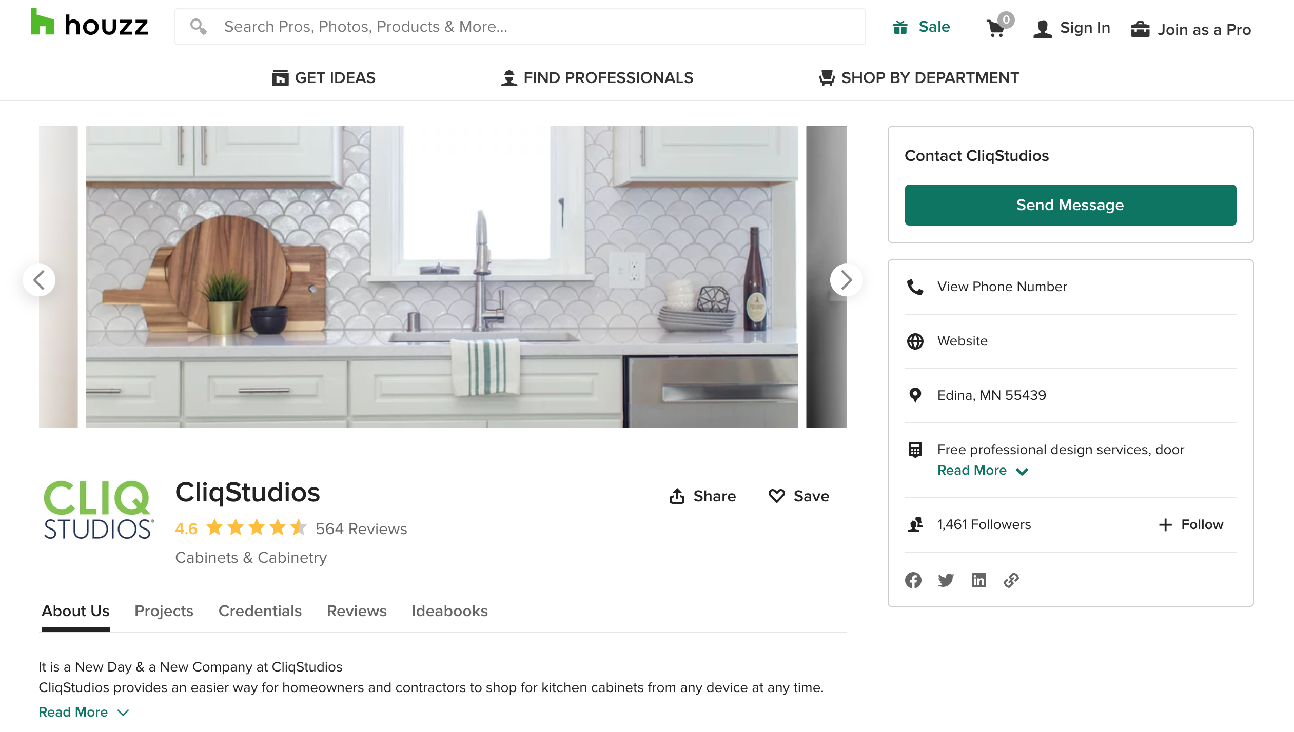 Houzz's CliqStudios customer review web page displaying finished kitchen project photos Houzz's CliqStudios customer review web page displaying finished kitchen project photos
