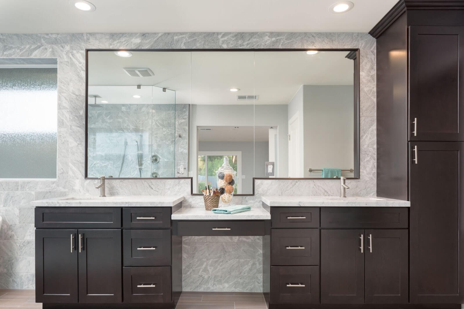 Sleek Espresso Vanity Sleek Espresso Vanity