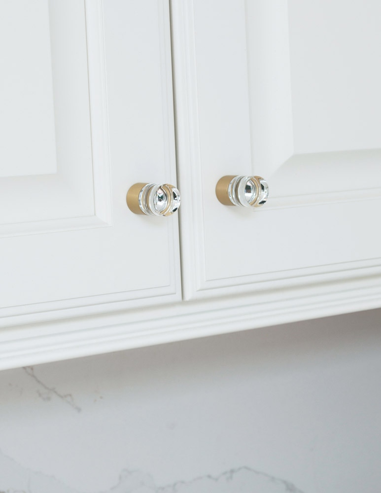 cliqstudios-decorative-white cliqstudios-decorative-white