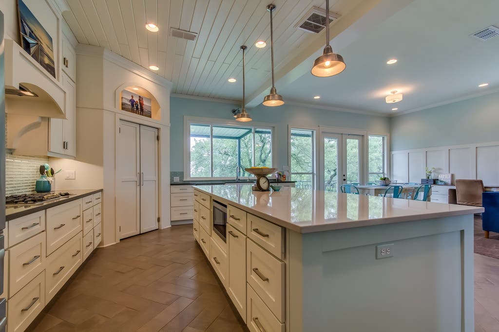 Industrial Rustic Kitchen with White Cabinets Industrial Rustic Kitchen with White Cabinets