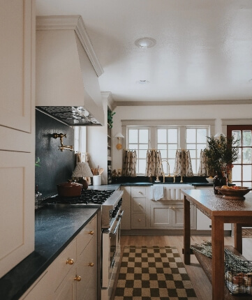Brentwood Kitchen Cabinets