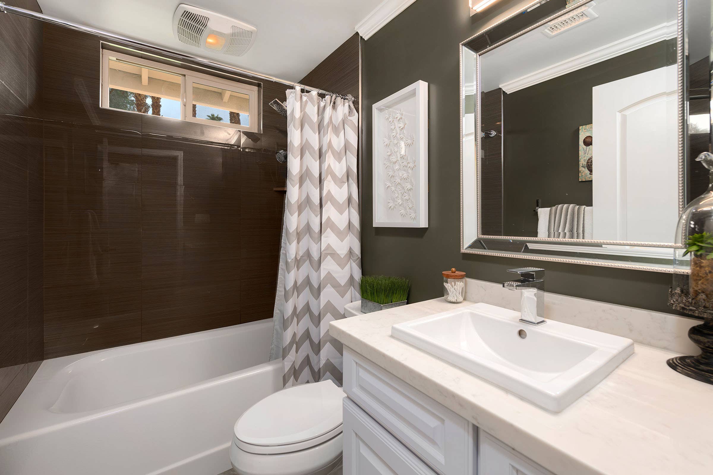 What is the most popular bathroom vanity size? What is the most popular bathroom vanity size?