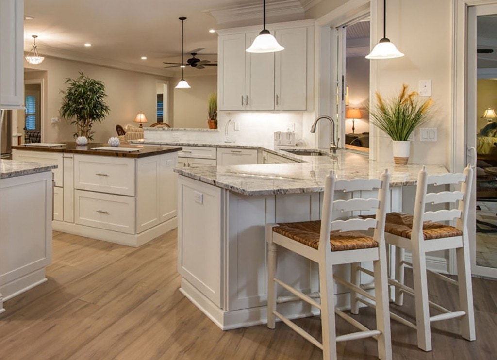 Two-peninsulas-island-white-cabinets Two-peninsulas-island-white-cabinets